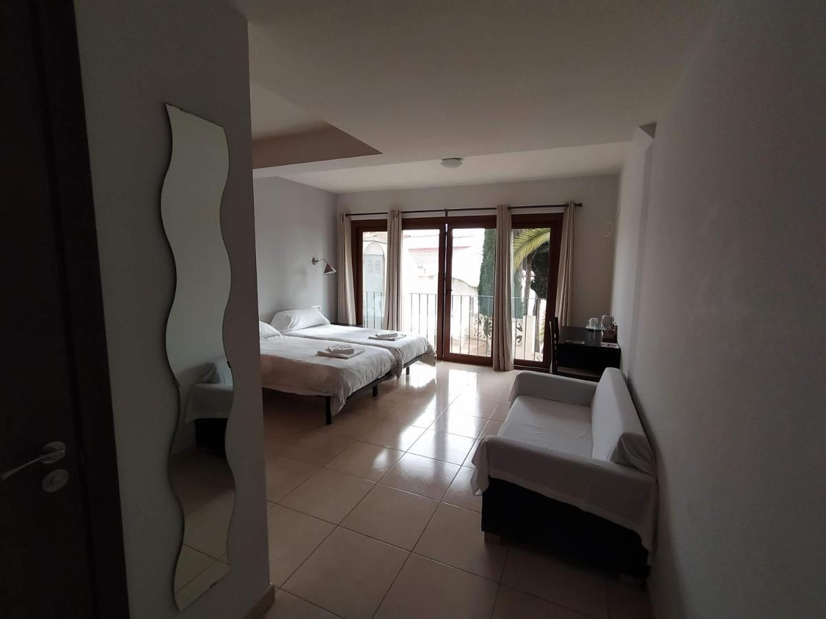 Hostal Gran Sol Calp Dış mekan fotoğraf